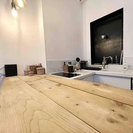 Le Pommeraye Apartment Nantes